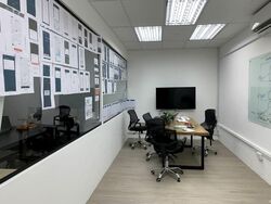 Oxley Bizhub (D14), Factory #558857581